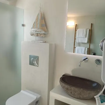 Apartment Kleri's 6 *