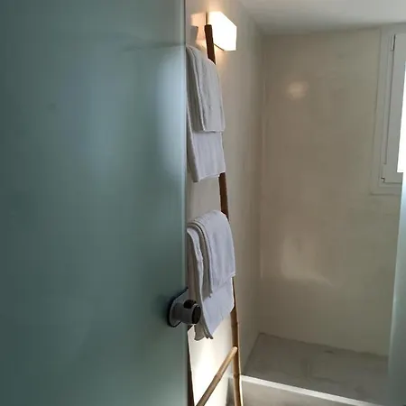 Apartment Kleri's 6 *