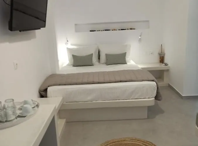 Kleri's 6 Apartment Tínos